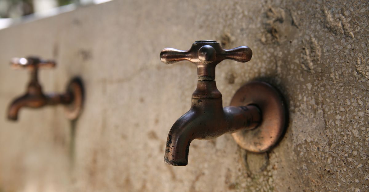 DIY Bathroom Plumbing Repairs: What You Can and Cannot Do