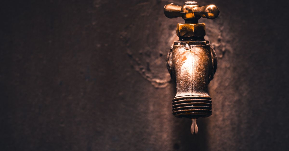How to Prevent Hot Water System Failures During Winter
